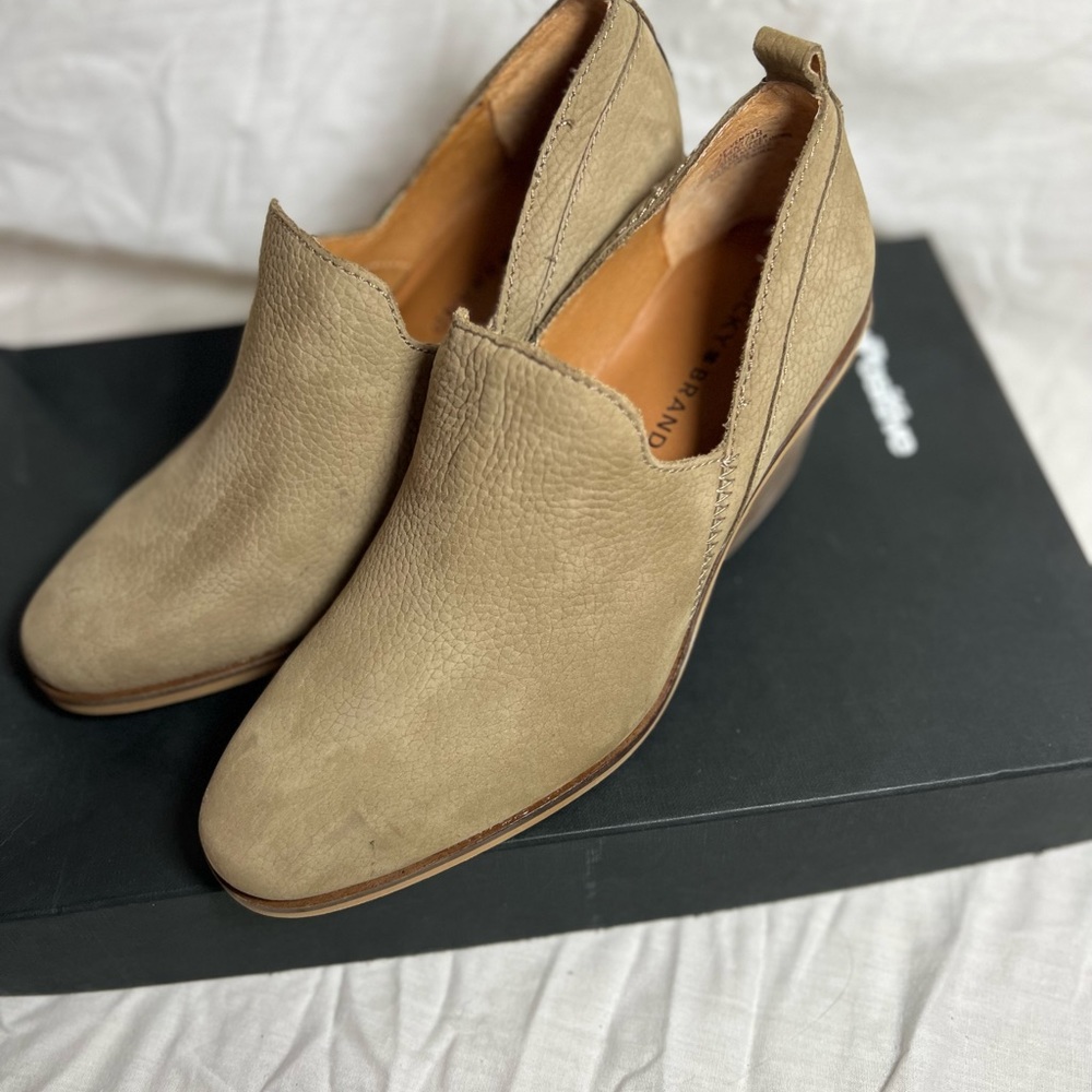Lucky Brand Vennia Leather Ankle Boots